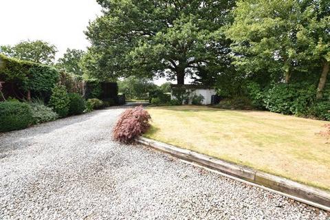4 bedroom detached bungalow for sale, Rosehill Road, Stoke Heath, Market Drayton, Shropshire