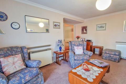 2 bedroom ground floor flat for sale, Anthony Court, Largs KA30