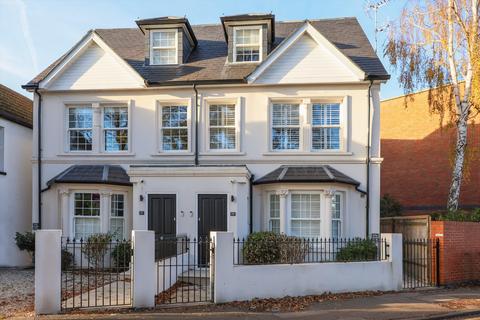undefined, Thames Street, Weybridge, Surrey, KT13