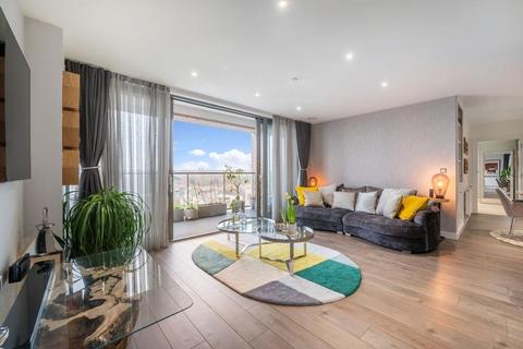 2 bedroom apartment for sale, Heritage Tower, 118 East Ferry Road, Canary Wharf, E14