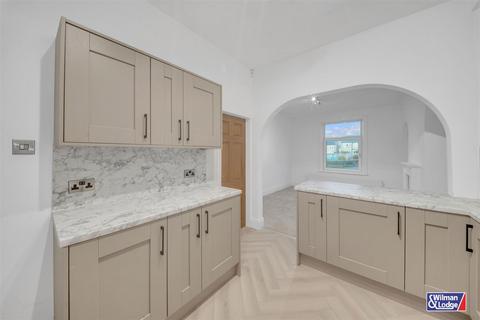 5 bedroom terraced house for sale, Bridge Road, Sutton-In-Craven