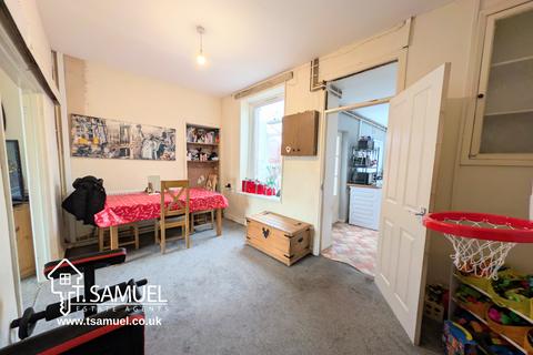 3 bedroom terraced house for sale, King Street, Abercynon