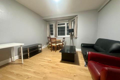 3 bedroom flat to rent, Holmbury Court, Upper Tooting Road, London SW17