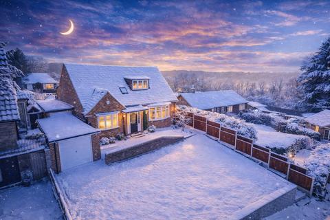 5 bedroom detached house for sale, Hammersley Lane, High Wycombe HP13