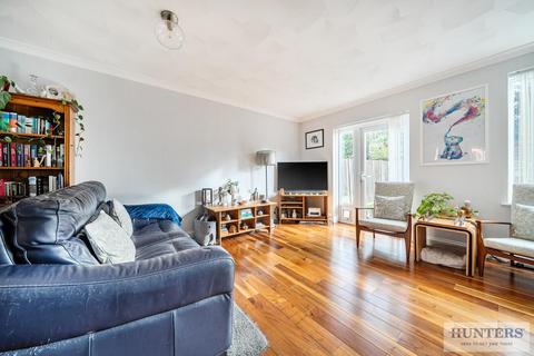 undefined, Arran Close, Erith