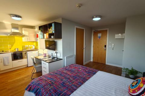 undefined, Maid Marian House -Premium Double Bed Studio at Nottingham, Flat M1, Maid Marian House, 56, Hounds Gate NG1