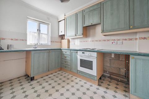undefined, Church Close, Kingsbridge, TQ7 1BU