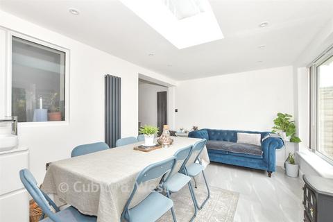 undefined, Sheddingdean Close, Burgess Hill, West Sussex