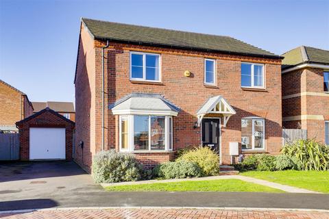 Fairburn Crescent, Nottingham NG12