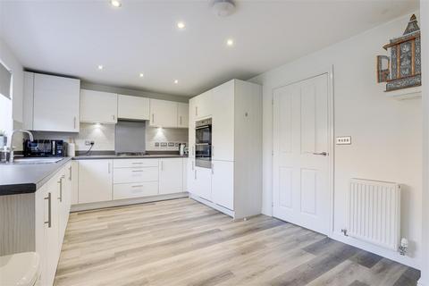 undefined, Fairburn Crescent, Nottingham NG12