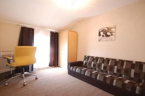 1 bedroom in a house share to rent, Reading, RG1