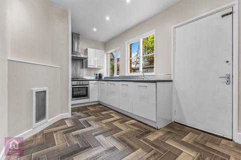 3 bedroom terraced house for sale, Park Road, Hale, Altrincham, Greater Manchester, WA15