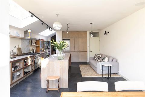 undefined, Leighton Gardens, London, NW10 3PX, London, NW10