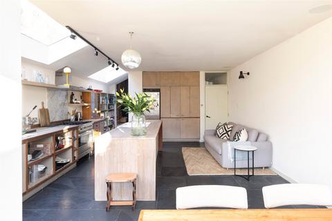 undefined, Leighton Gardens, London, NW10 3PX, London, NW10
