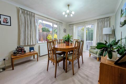 undefined, Verwood