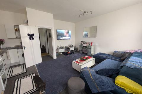 undefined, Flat 1, Cardiff CF24