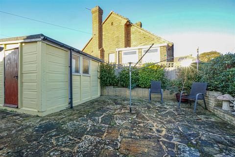 undefined, Oakwood Close, Hastings