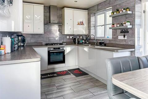 3 bedroom semi-detached house for sale, Canalside, Longford, Coventry * BEAUTIFUL THROUGHOUT *