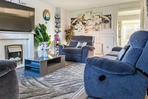 3 bedroom semi-detached house for sale, Canalside, Longford, Coventry * BEAUTIFUL THROUGHOUT *