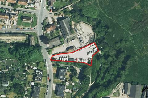 Land to rent, St. Swithins Rd Bridport DT6 5DQ