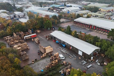 Warehouse to rent, Fairfax Rd Newton Abbot TQ12 6UD