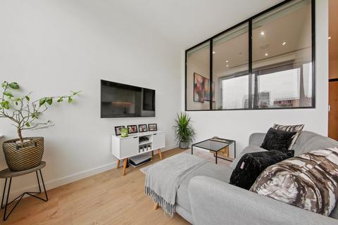 1 bedroom flat to rent, Park View, Brentford, TW8