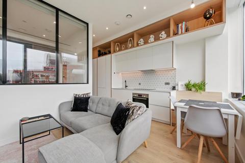 1 bedroom flat to rent, Park View, Brentford, TW8