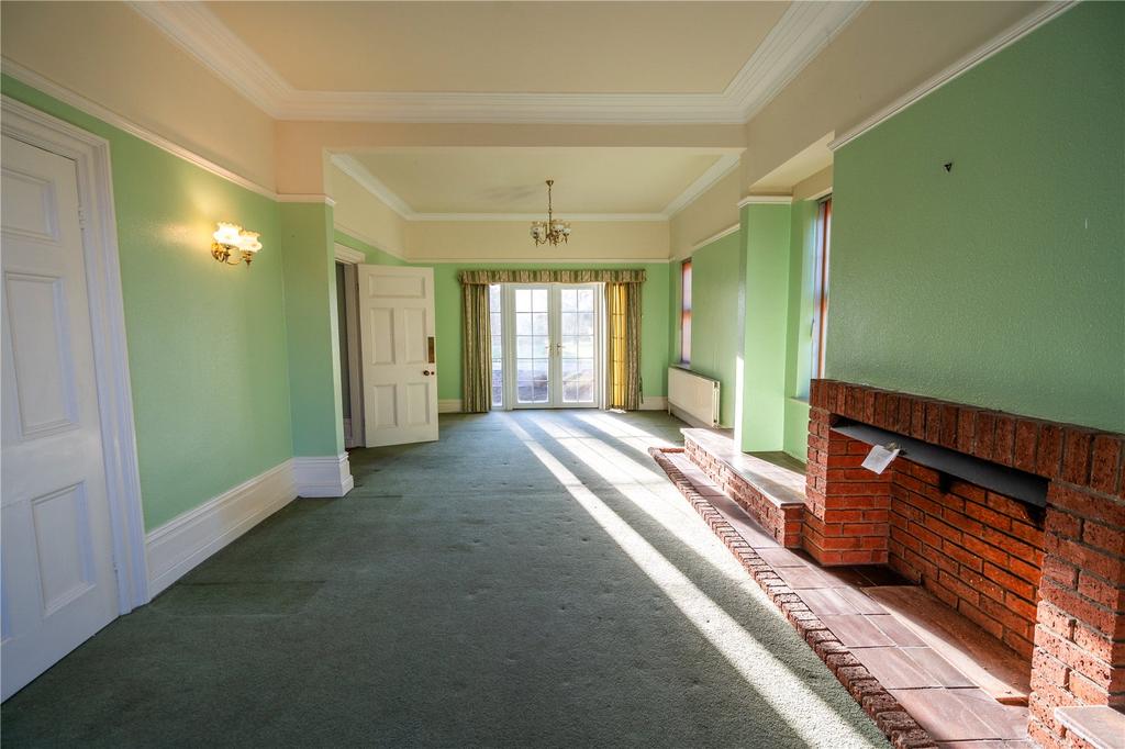 Living Room (2)