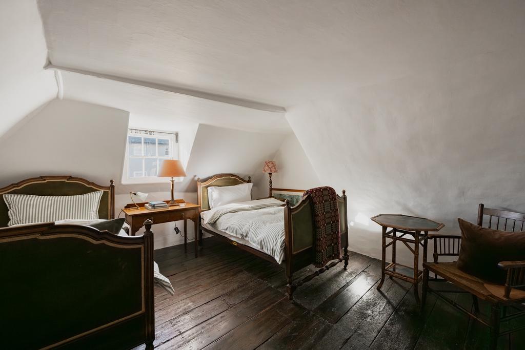 321145 - Swan House, Mistley-31.jpg