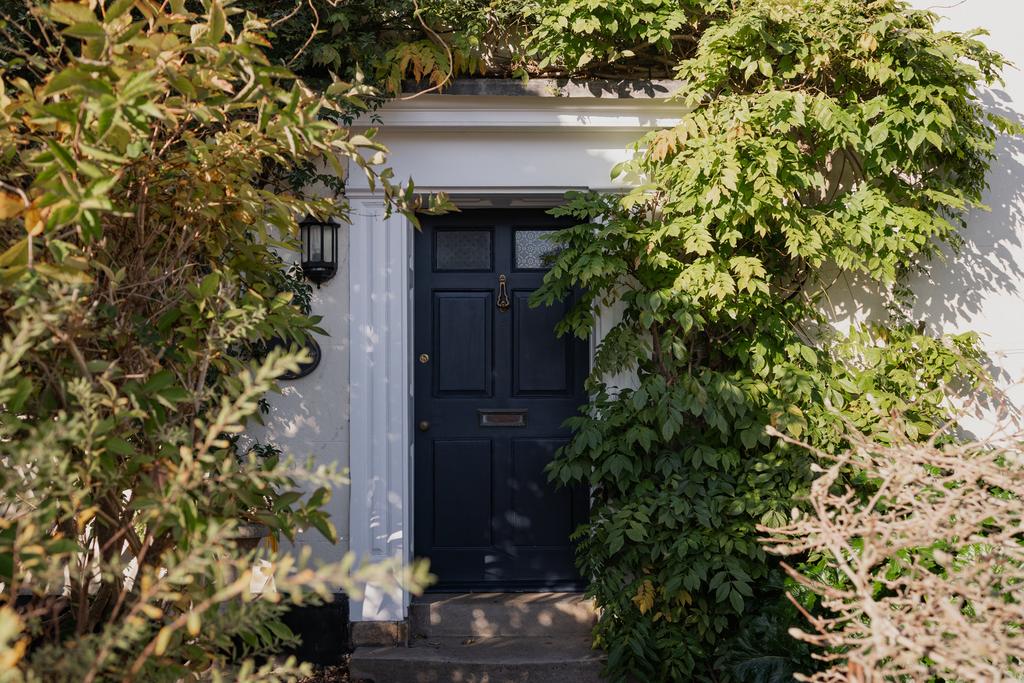 321118 - Swan House, Mistley-60.jpg