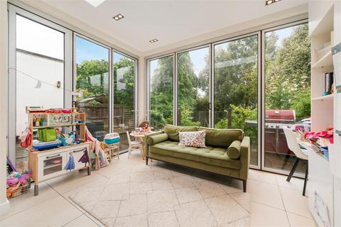 7 bedroom semi-detached house for sale, Hocroft Road, London, NW2