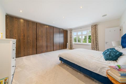 7 bedroom semi-detached house for sale, Hocroft Road, London, NW2