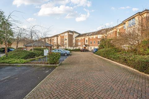 2 bedroom flat for sale, Lower Kings Road, Kingston upon Thames, KT2