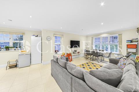 undefined, Varley Drive, Twickenham, Richmond Upon Thames, TW1