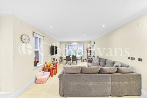 undefined, Varley Drive, Twickenham, Richmond Upon Thames, TW1