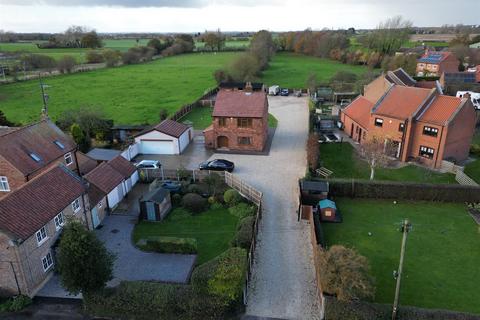 3 bedroom detached house for sale, Chestnut Road, Cawood, Selby