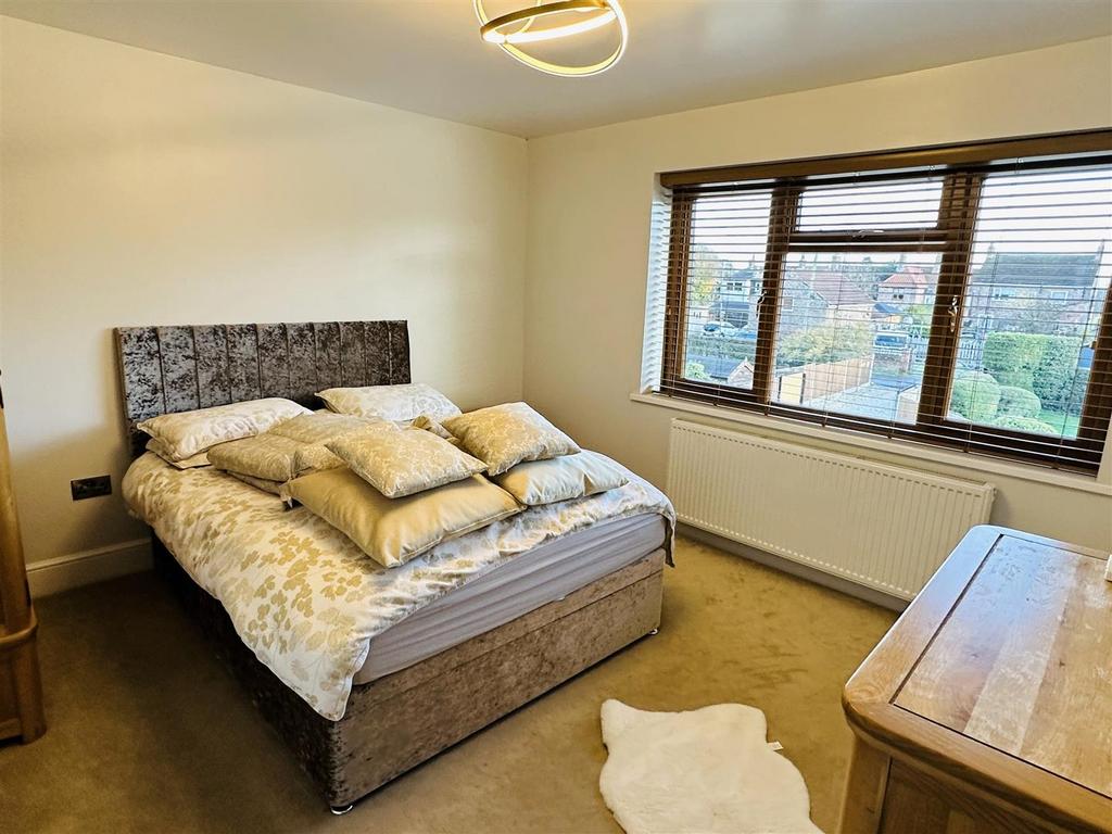 Bedroom1.jpg