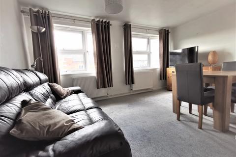 1 bedroom apartment to rent, Larch Close, LONDON SW12