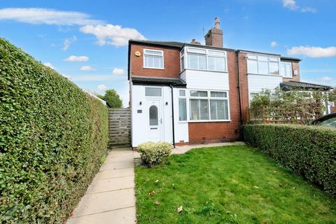 Peter Street, Eccles, M30