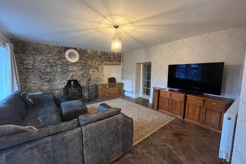4 bedroom semi-detached house for sale, New Inn, Llandeilo, Carmarthenshire.