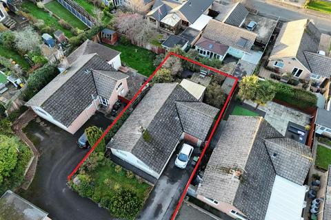 2 bedroom detached bungalow for sale, Rushcombe Way, Corfe Mullen, BH21 3QX