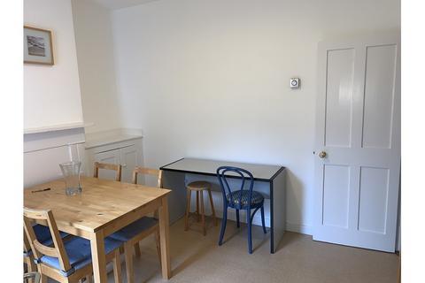 2 bedroom terraced house to rent, Norwich Street, Cambridge CB2