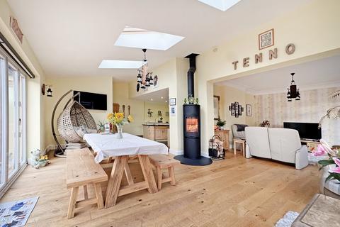 4 bedroom detached house for sale, Elwick Road, Hartlepool, TS26 0