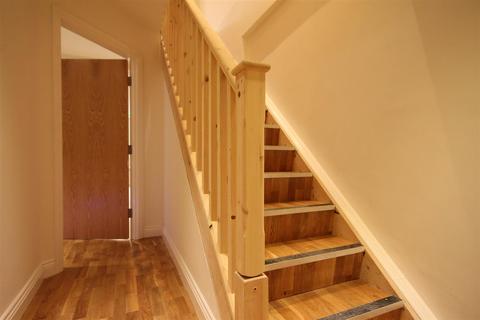 1 bedroom apartment to rent, Falconars House, City Centre