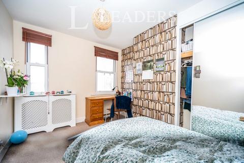 undefined, Alhambra Road, PO4