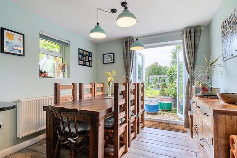 undefined, Clarendon Avenue, Trowbridge BA14