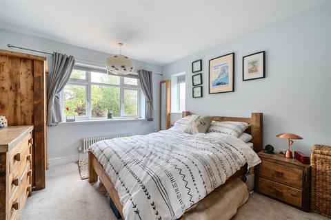 undefined, Clarendon Avenue, Trowbridge BA14