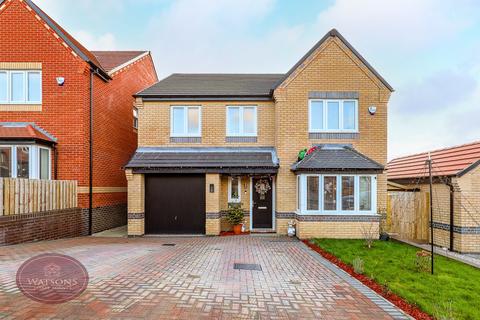 4 bedroom detached house for sale, Filbert Drive, Giltbrook, Nottingham, NG16