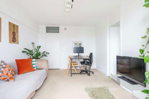 1 bedroom flat to rent, Primrose Hill Road, London NW3