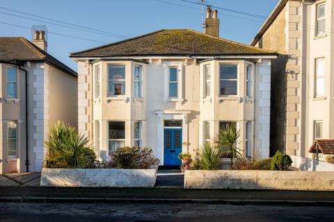 Albert Road, Hythe, CT21